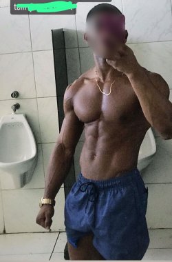 Semi-Deus - Garoto de Programa em Salvador - BA